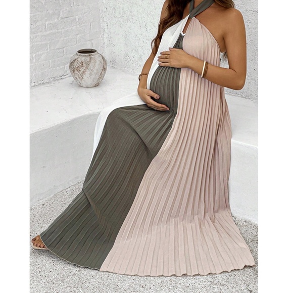 Maternity Color block Halter Flowy Maxi Dress - Picture 3 of 5